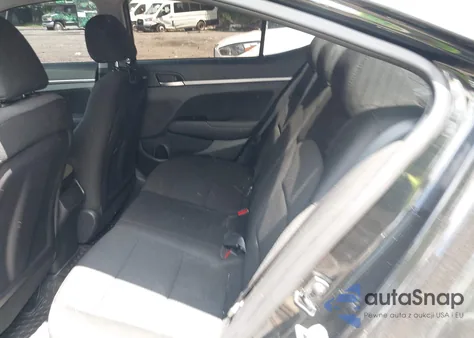 2019 Hyundai Elantra Value Edition из США, поврежденный, VIN 5NPD84LF3KH456131